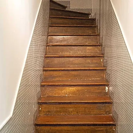 Clignancourt Apart Otel Paris