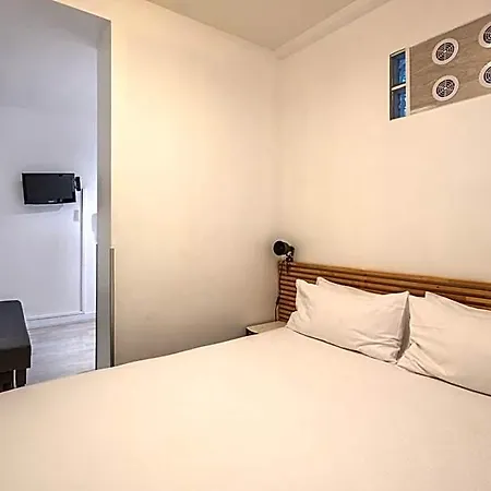 Résidence Clignancourt Apartahotel 3*