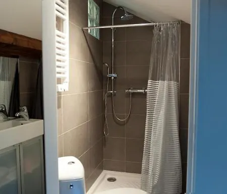 레지당스 클리냥쿠르 3*